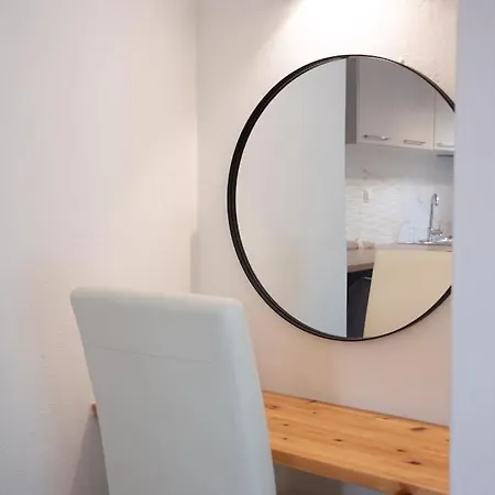 Apartment Swell S4 Brand New In *