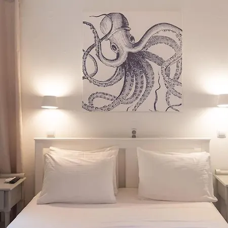 Swell S4 Brand New In Apartment Naousa (Paros)