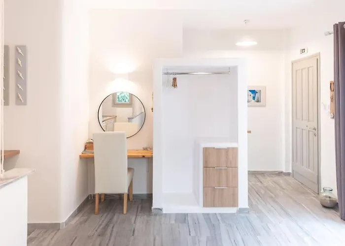 Swell S4 Brand New In Appartamento *